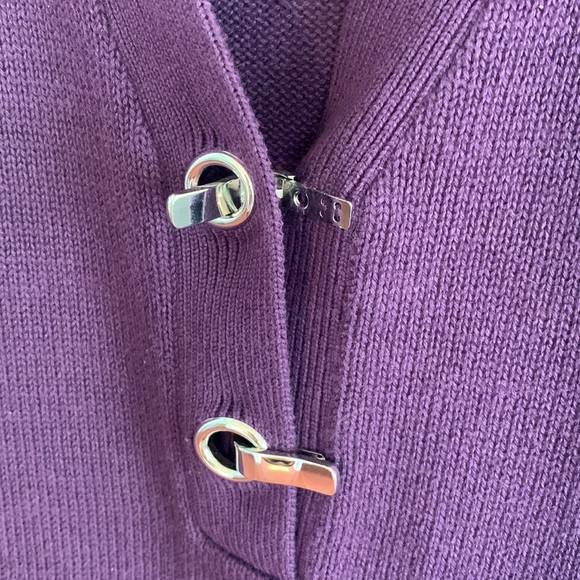 Karen Scott Plum V-neck Sweater: Size Petite L - Picture 11 of 15